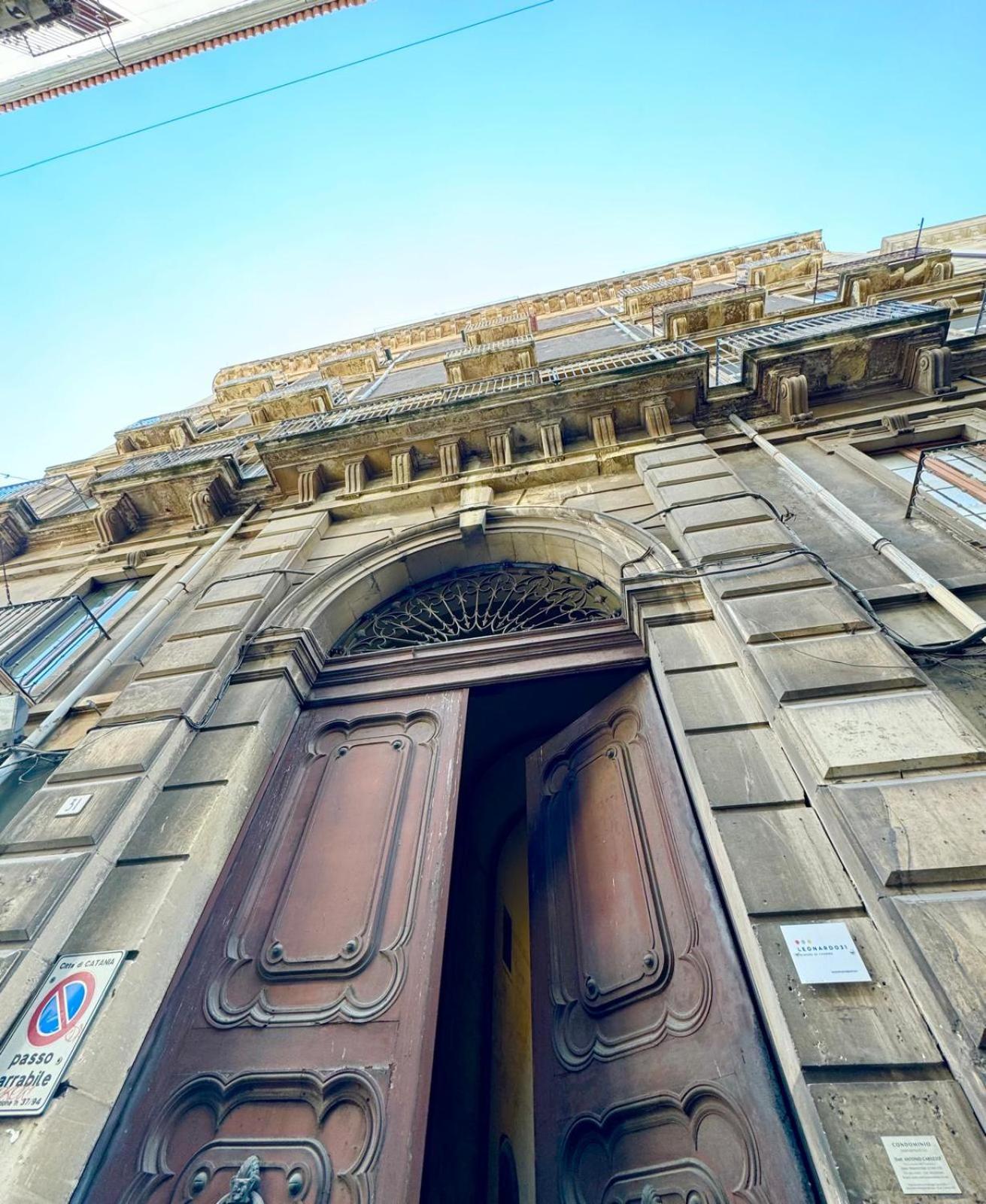 Duomo Leonardo31 Dimora Di Charme Apartment CTA Exterior foto